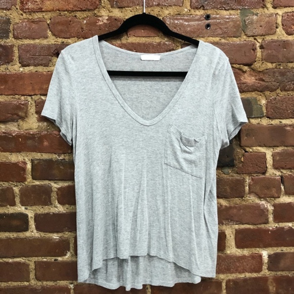 LUSH soft v-neck